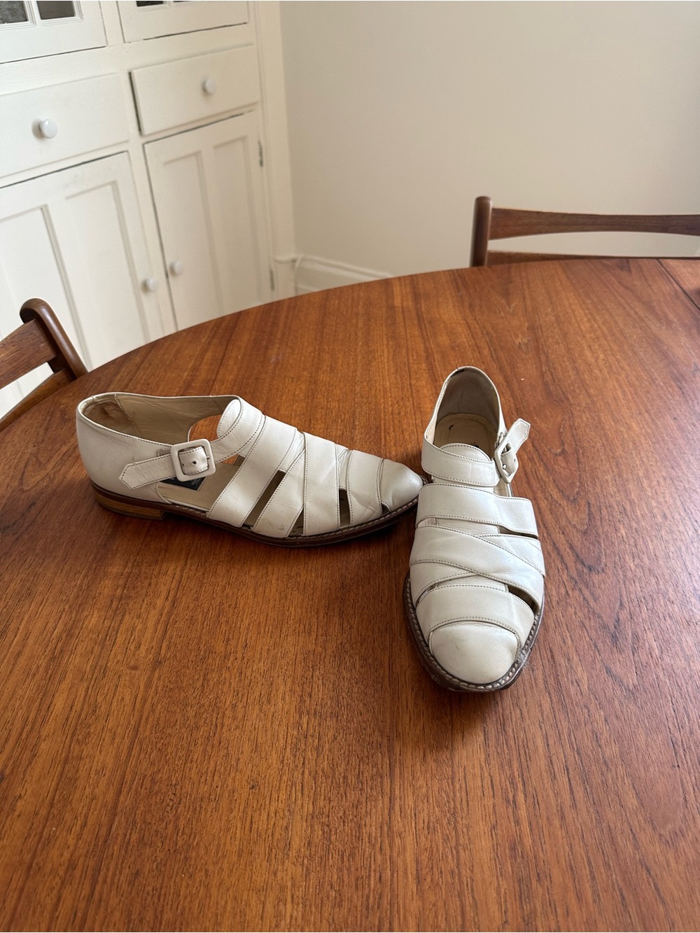 White Leather Fisherman Sandals with Buckle Closure